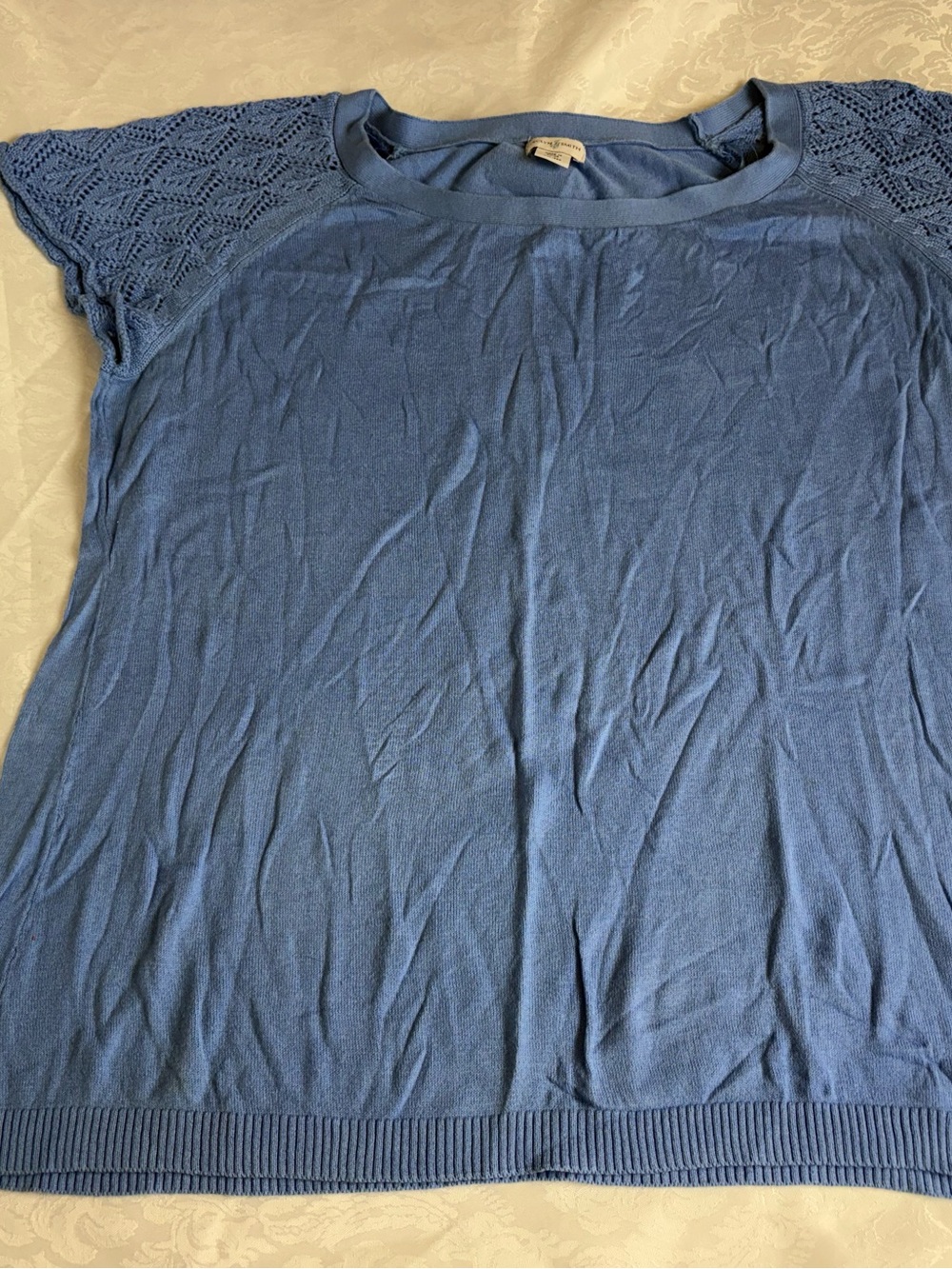 Blue Knit Short-Sleeve Women’s Top size xxl fits small see measurements